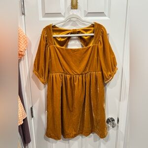 Modcloth Golden Velvet Dress Bow Back NEW